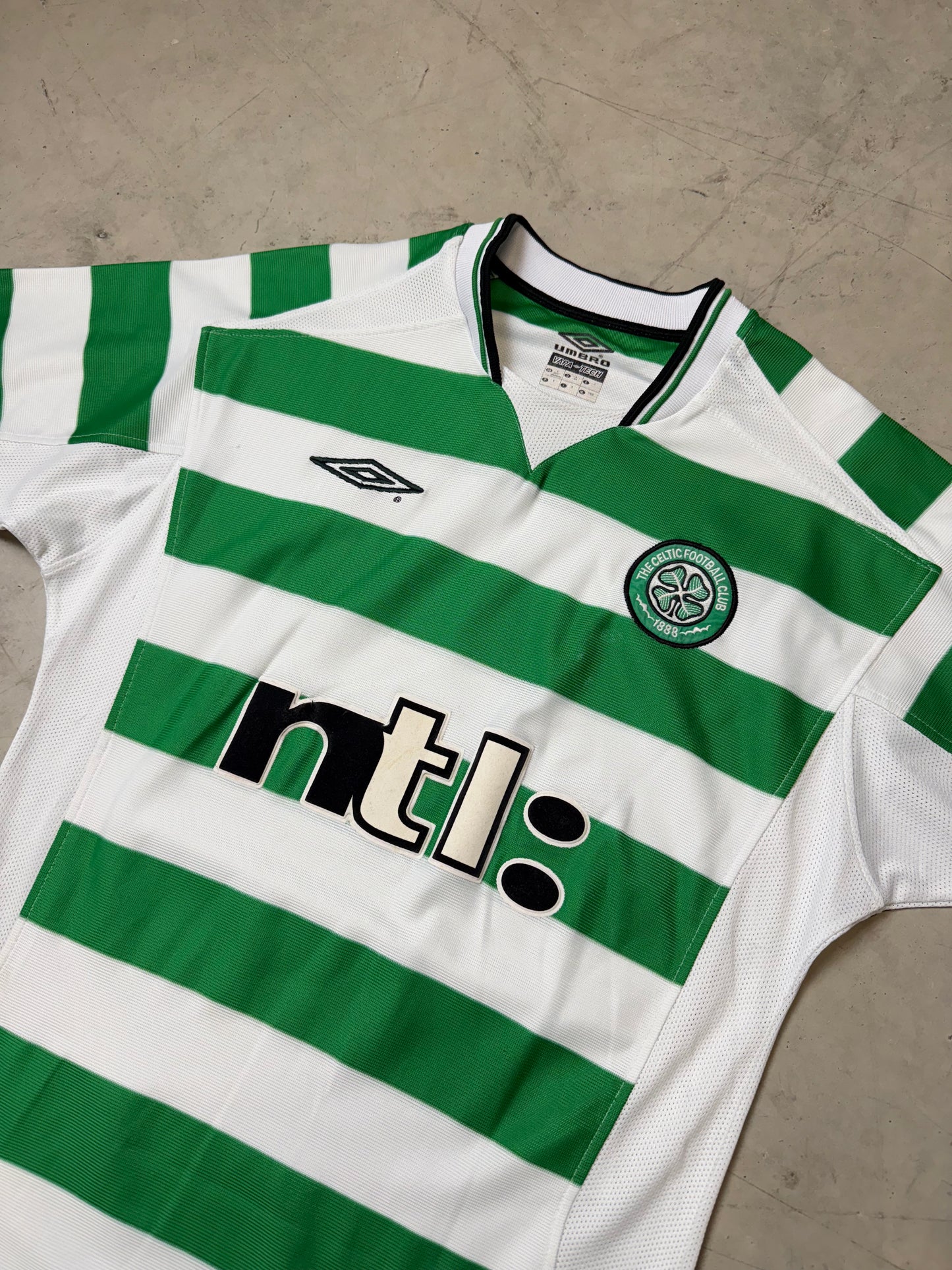 Celtic 00 Home Shirt (S)