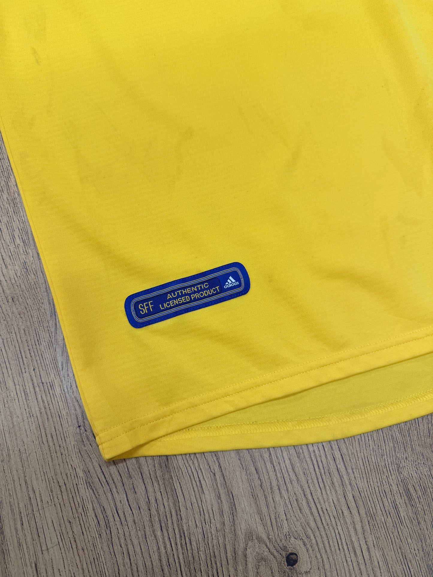 Retro Sweden Jersey (XL)