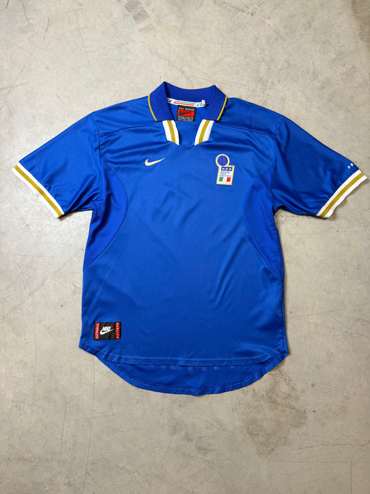 Italy 1996 Home Shirt (M)